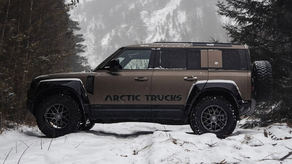 Defender Arctic Trucks АТ35